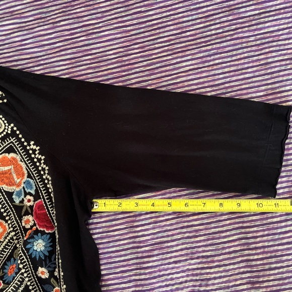 Johnny Was Tunic - Picture 10 of 11